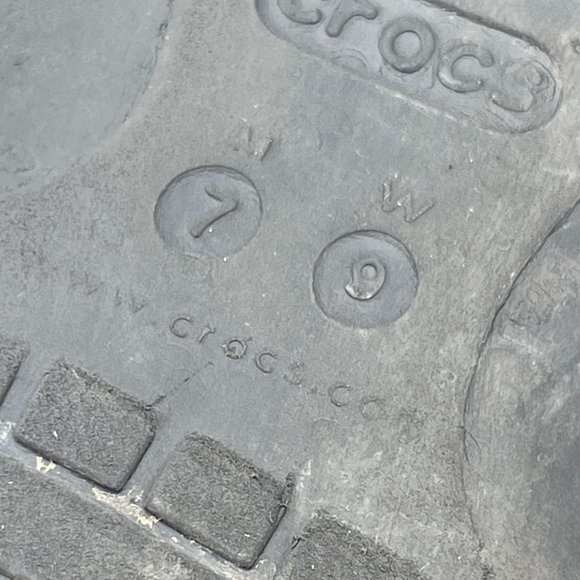 CROCS Mens 7 Womens 9 Dual Comfort Gray Camo Thong Flip Flops Comfort Cushion - Picture 5 of 5